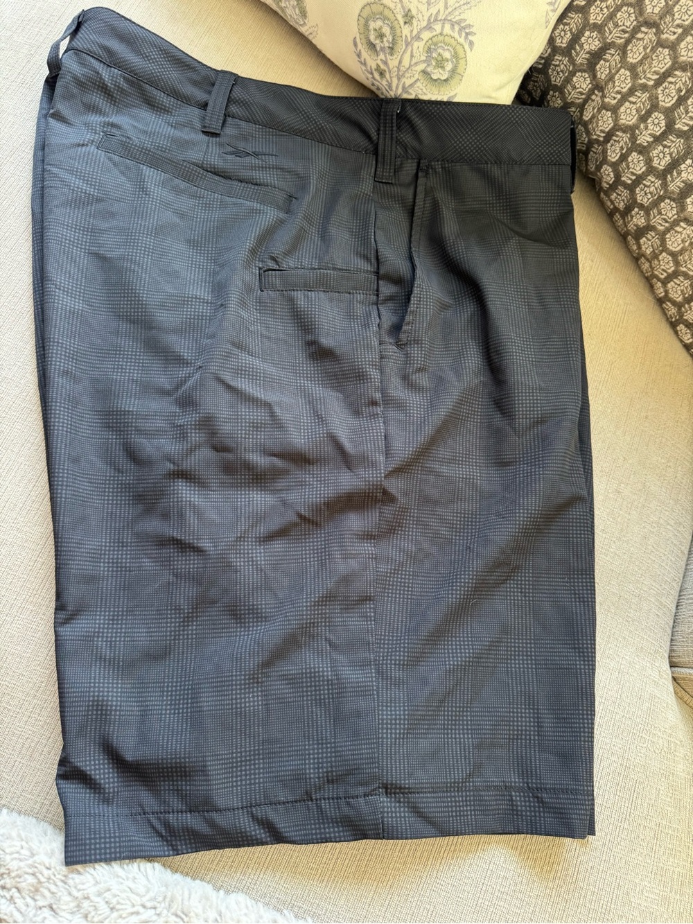 Reebok Men's Plaid Golf Shorts - Black